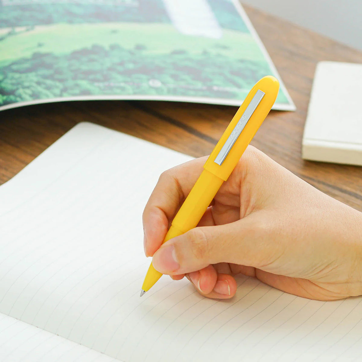 Penco Bullet Ballpoint Pen Light