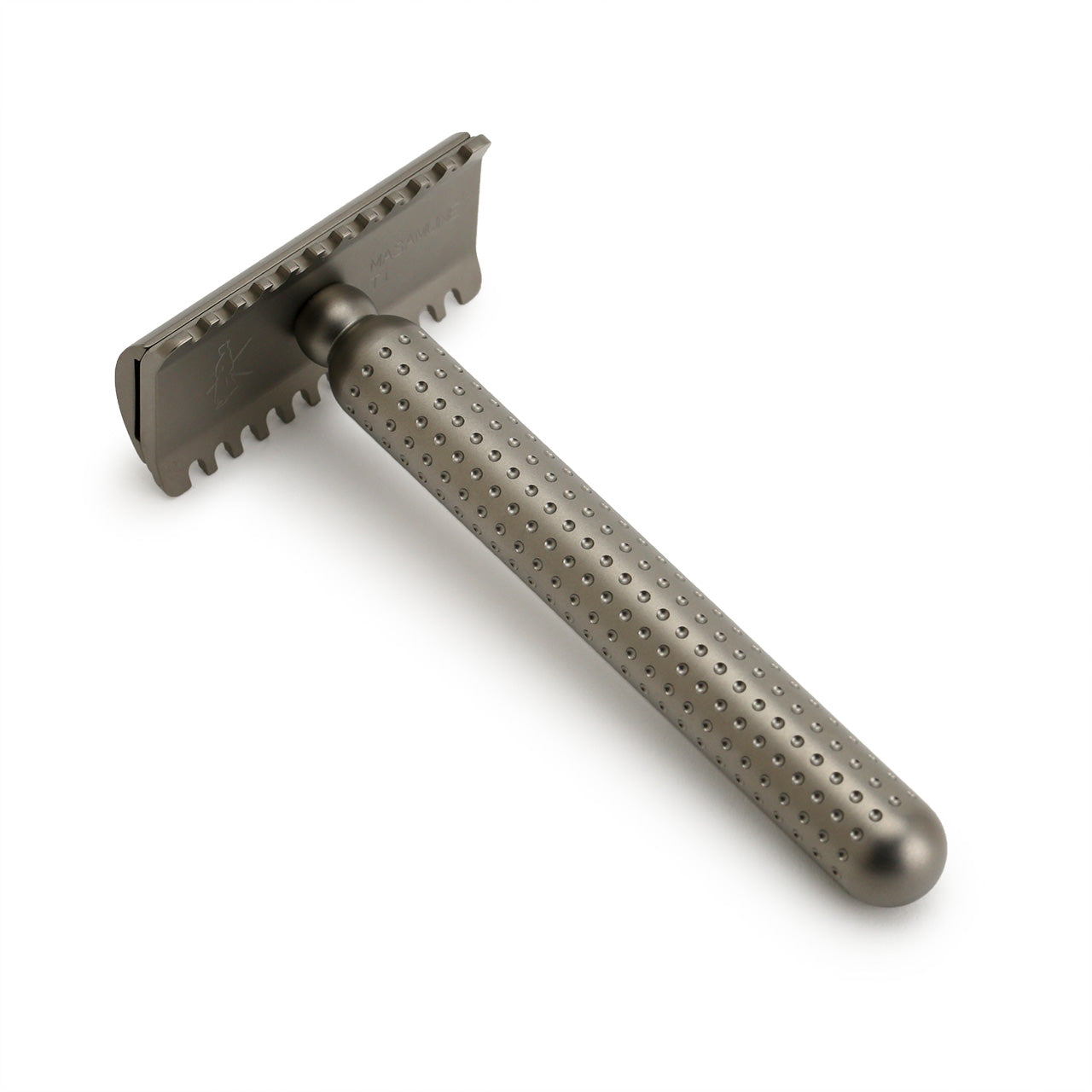 Tatara Masamune Razor Titanium | The Stray Whisker