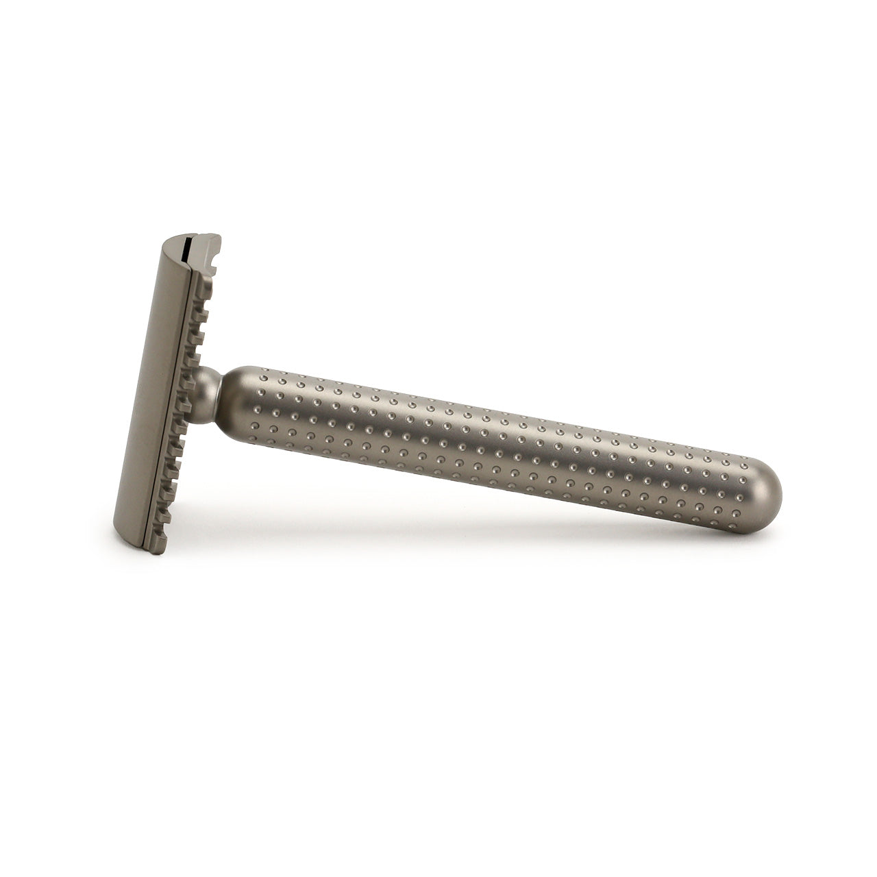 Tatara Masamune Razor Titanium | The Stray Whisker
