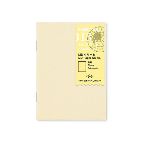 Cover of the Traveler's Passport-sized refill 013 MD paper cream